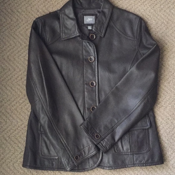 Leather jacket - Picture 1 of 5
